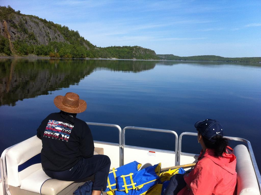 Lake Lauzon Resort Blind River Luaran gambar