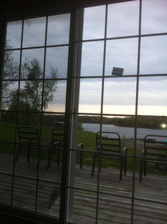 Lake Lauzon Resort Blind River Luaran gambar